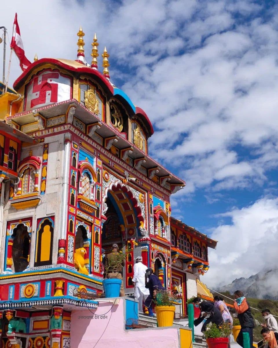 Badrinath Temple photo 2