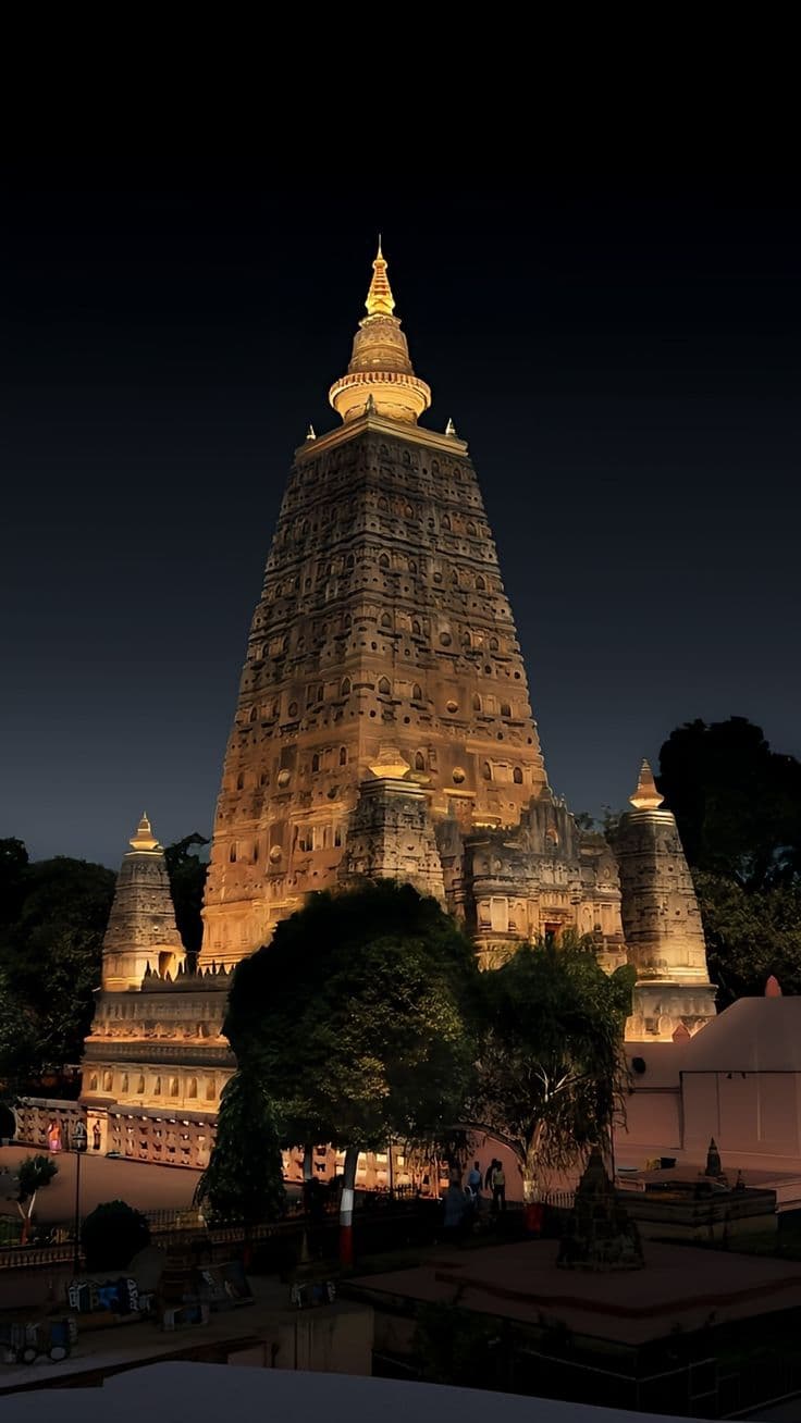 Mahabodhi Temple, Bodh Gaya photo 3